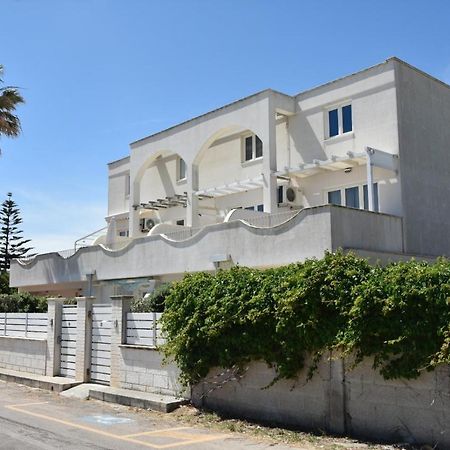 Oblo Sul Mare - Villa Nel Cuore Del Salento Lendinuso Kültér fotó