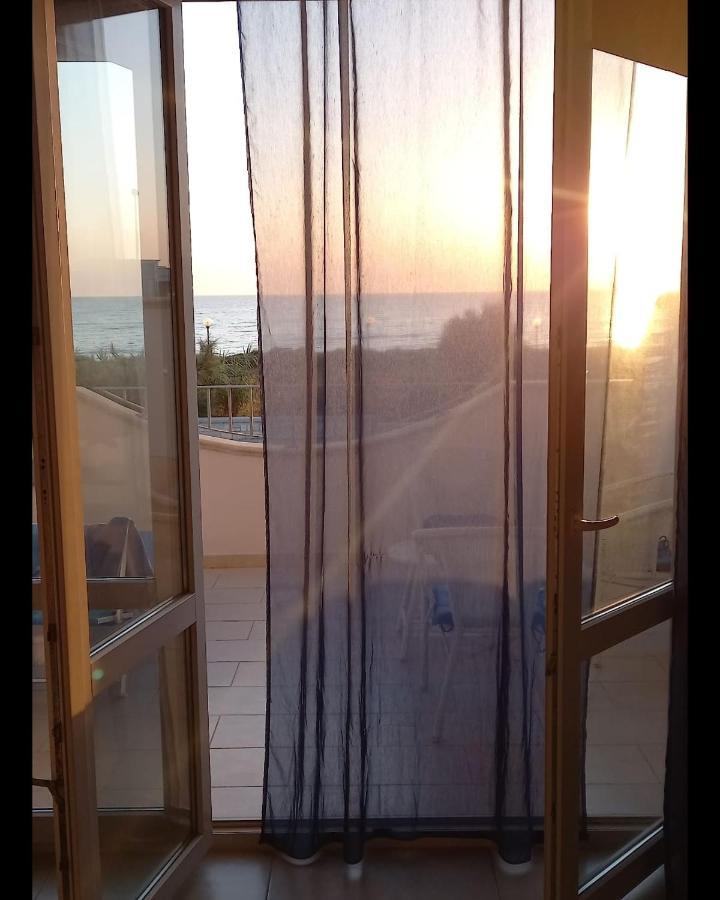 Oblo Sul Mare - Villa Nel Cuore Del Salento Lendinuso Kültér fotó